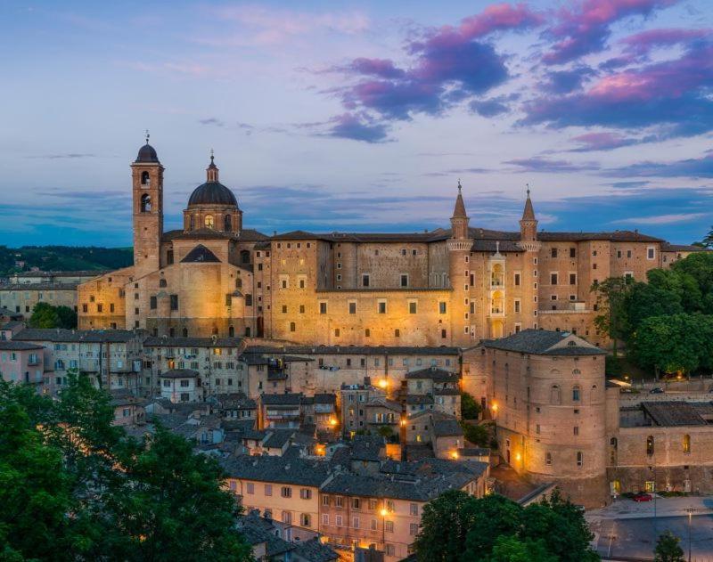 Appartamento in Centro Storico Urbino Esterno foto