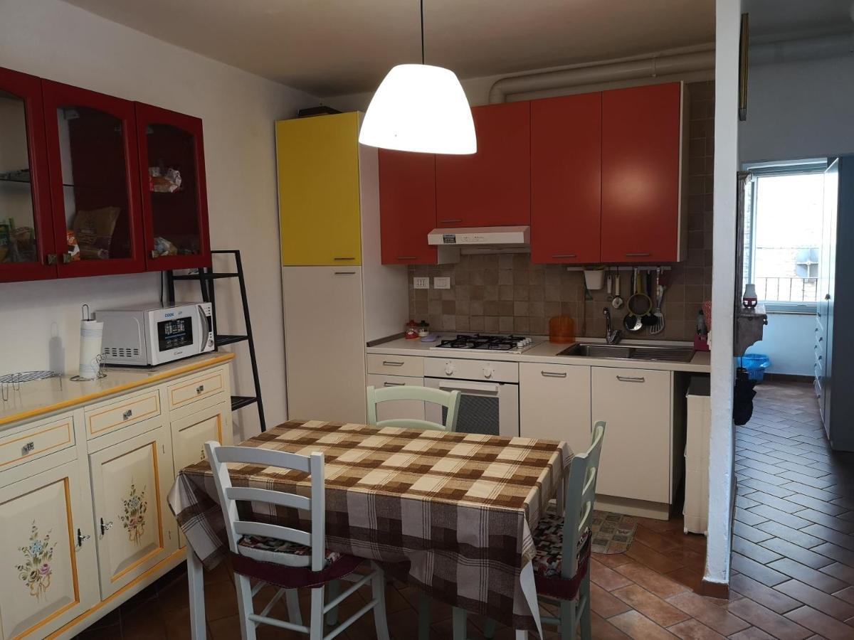 Appartamento in Centro Storico Urbino Esterno foto